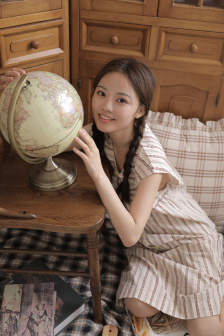 夏目娜娜